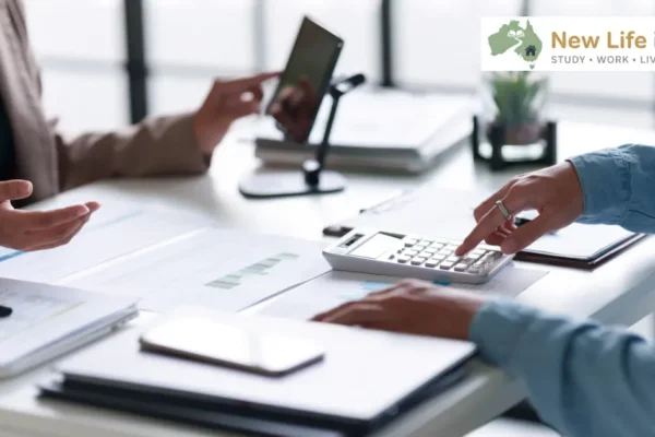 Everyday vs Savings Account Australia: Key Differences 2026