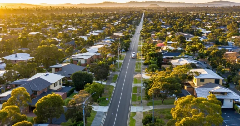 Thomastown Melbourne: Complete Suburb Guide 2026